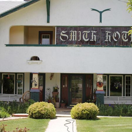 Historic Smith Hotel B&B Глендейл Экстерьер фото